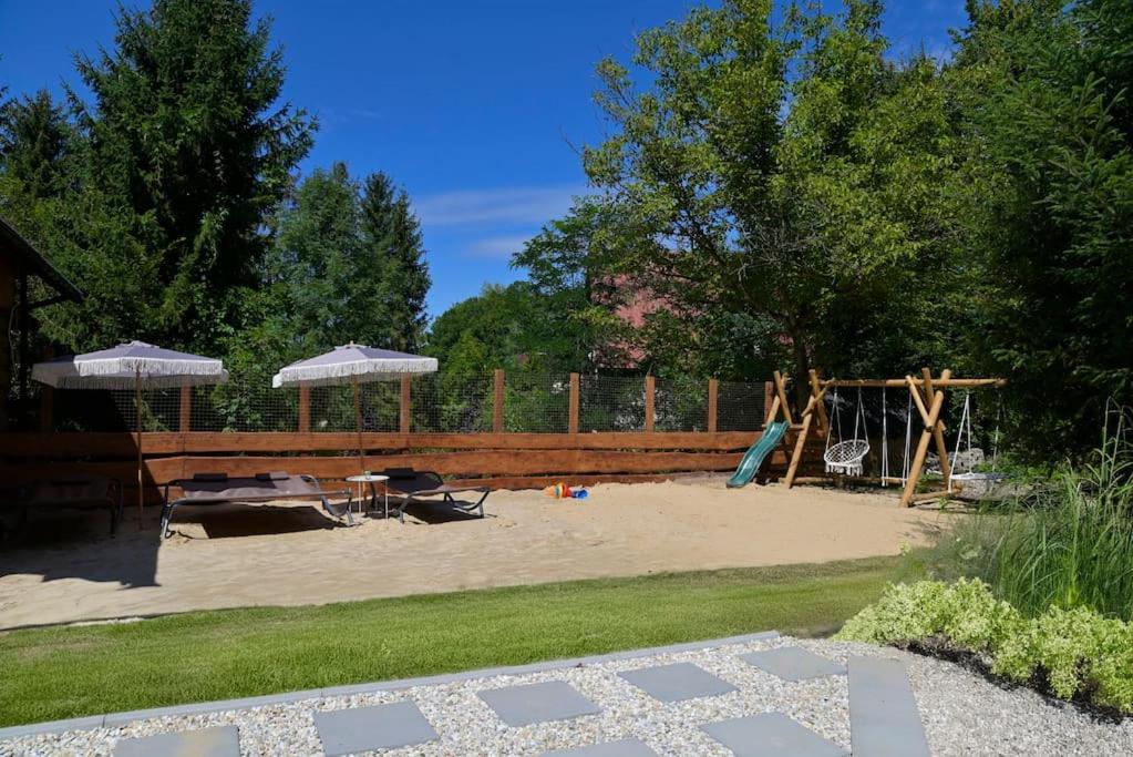 Polana Slowikowa 5 Star- Domek W Gorach Z Jacuzzi, Sauna,Basen,Ogrod Z Lasem, Kominek I Narty Stroza  Buitenkant foto